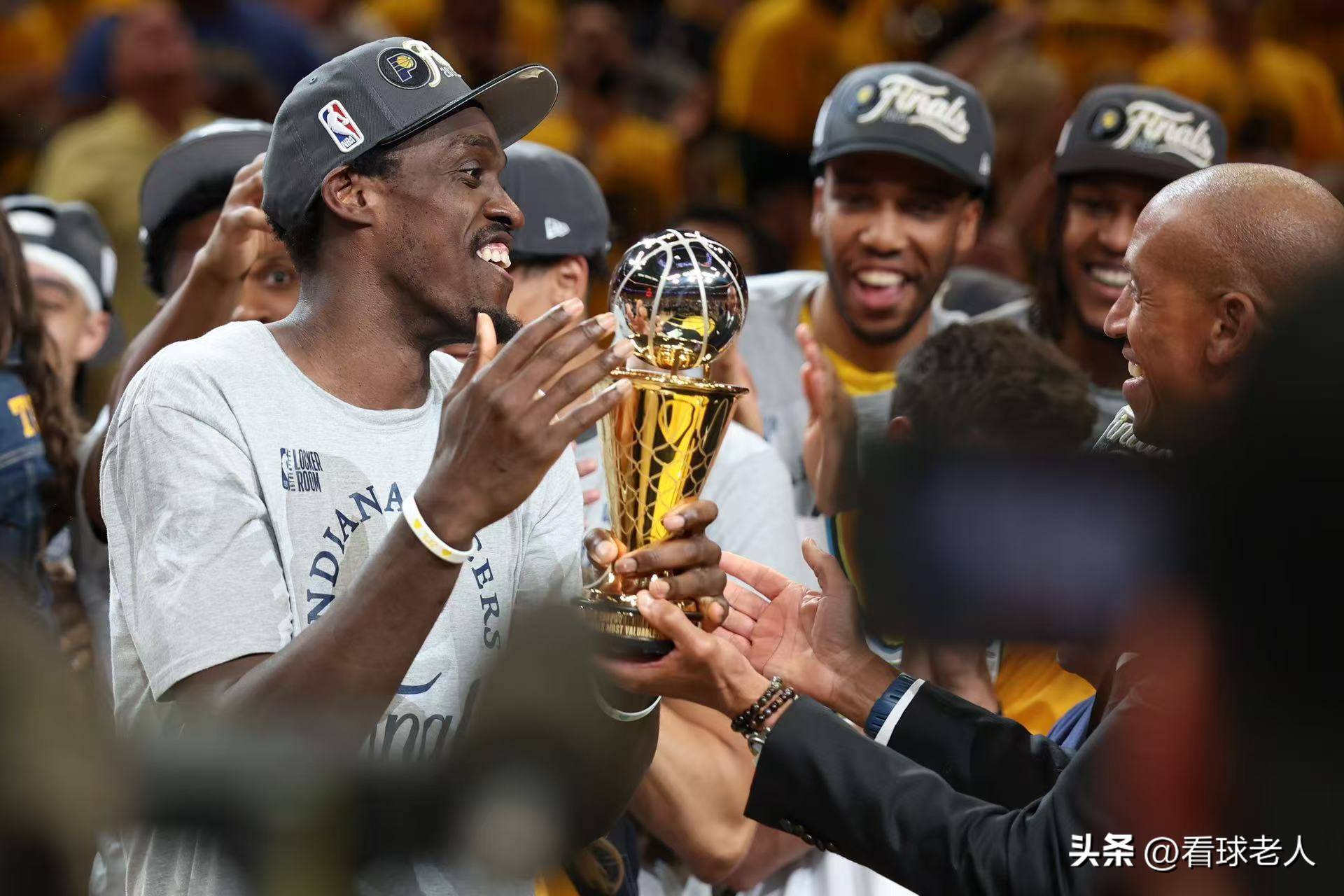 开云-西亚卡姆在RNG比赛中夺冠，持续失利引发热议！-开云